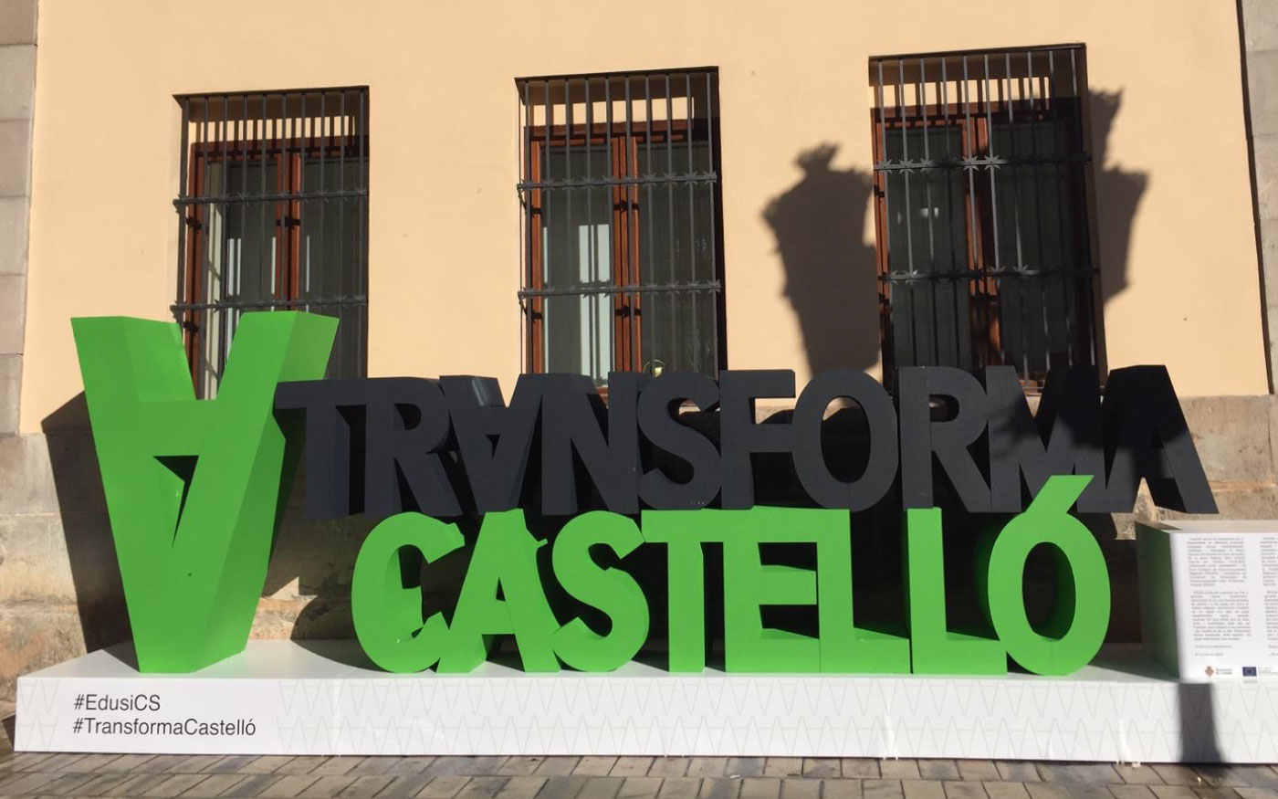 Edusi Transforma Castello diseno sostenible dobleessa letras corporeas